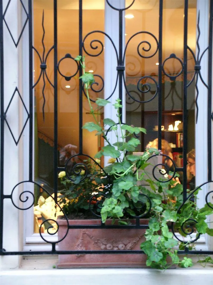 ****  Hotel Les Jardins Du Luxembourg Parigi Francia
